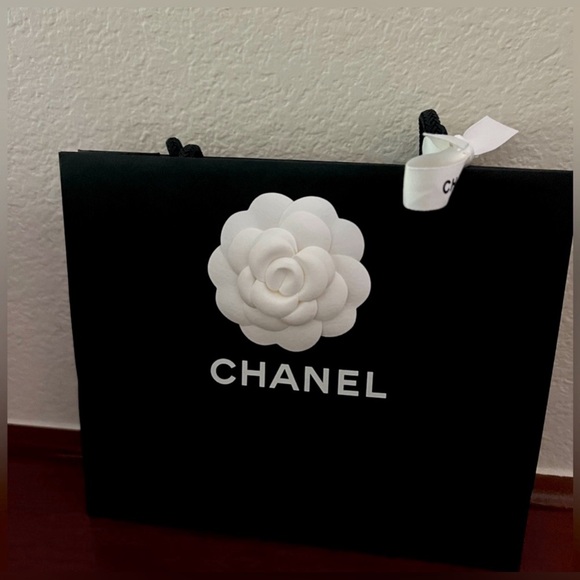 CHANEL PEARL CHAIN SUNGLASSES : $1100 main image 4